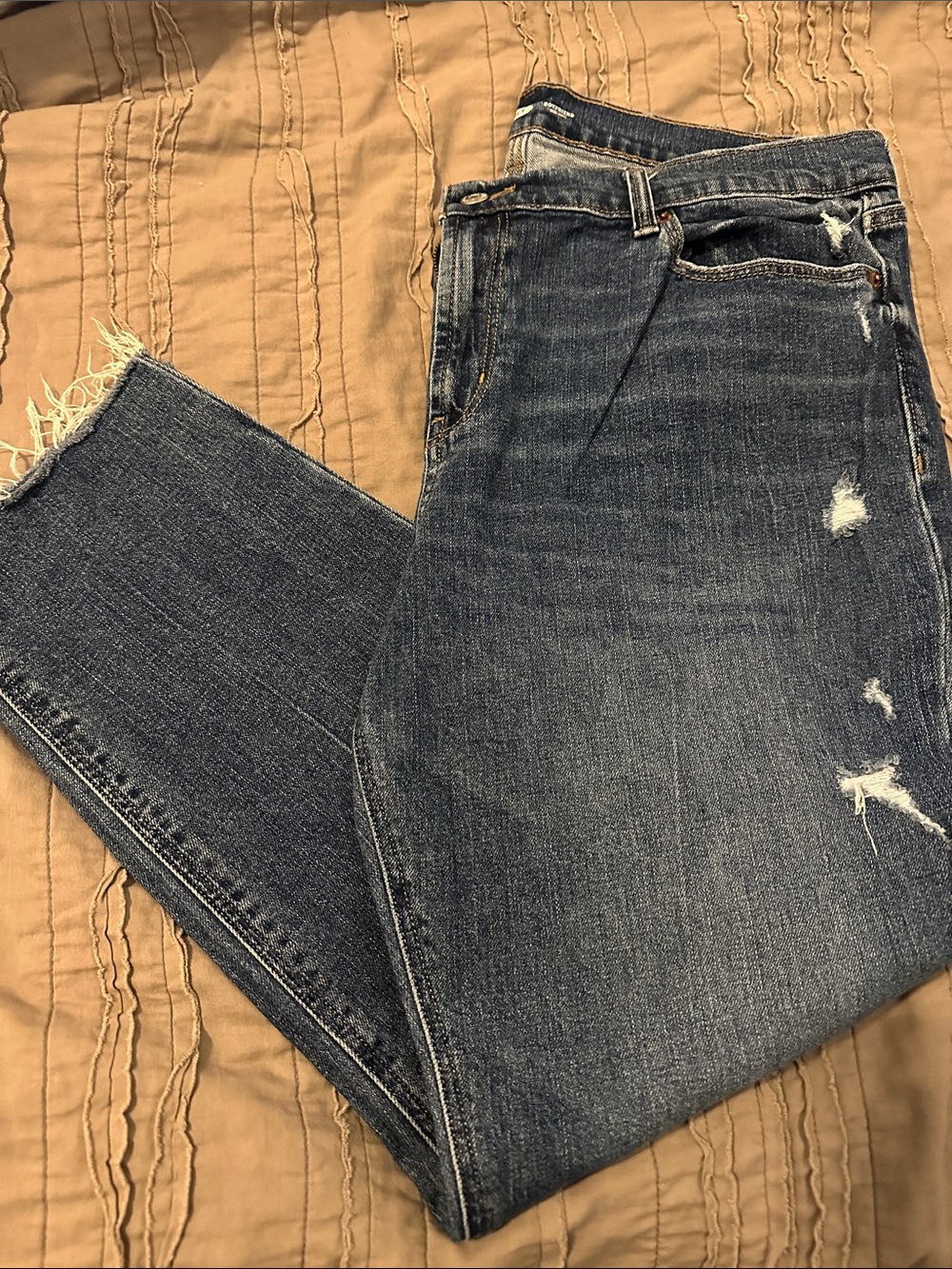 Old Navy mid rise Boyfriend Jeans